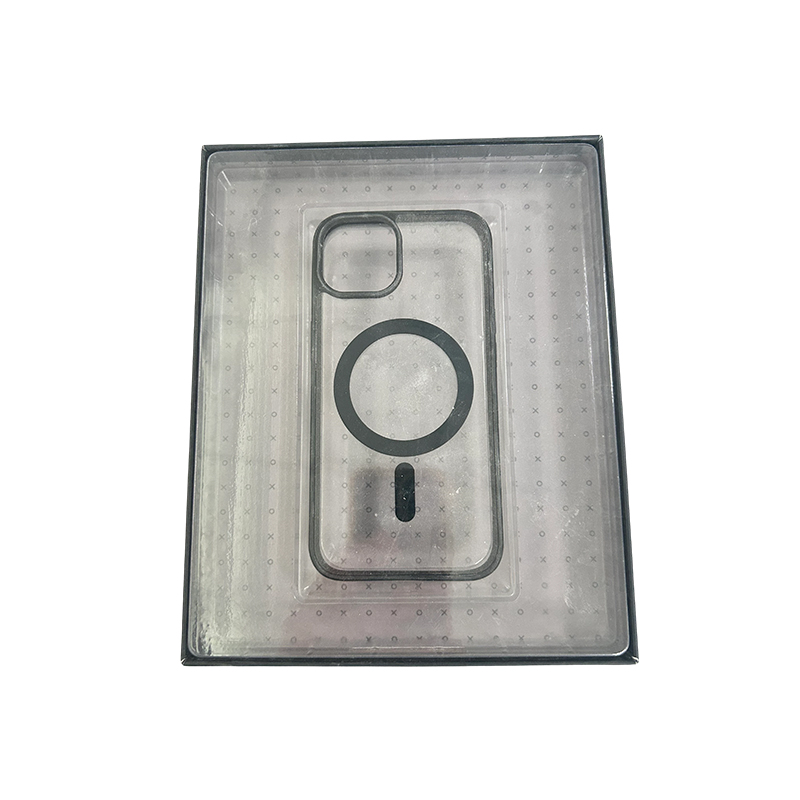 How can blister packaging for wrist covers prevent product damage during transportation?